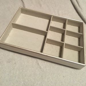 jewelry organizer